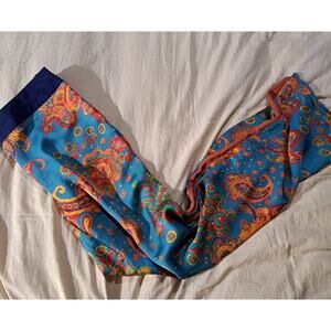 Flying Tomato Wide Legged Women's Pants Size Medium, Leg Slits, Zippered Waist